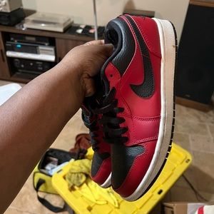 Jordan 1 Low